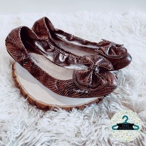 Gianni Bini Snakeskin Zipper Bow Ballet Flats Size 8.5